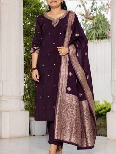 maroon kurthi